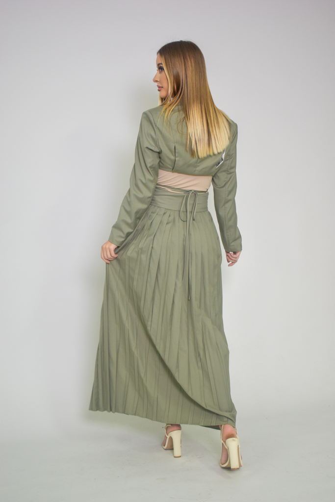 M7581Sage-skirt