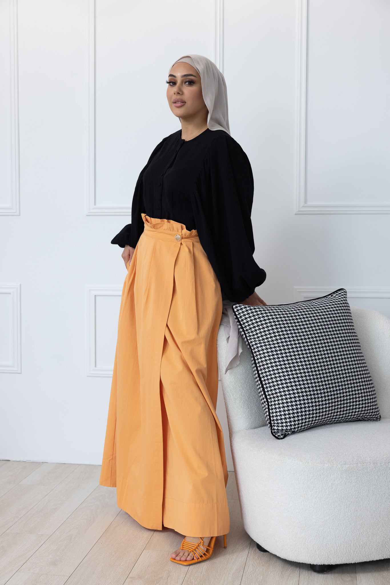 M7786Orange-skirt