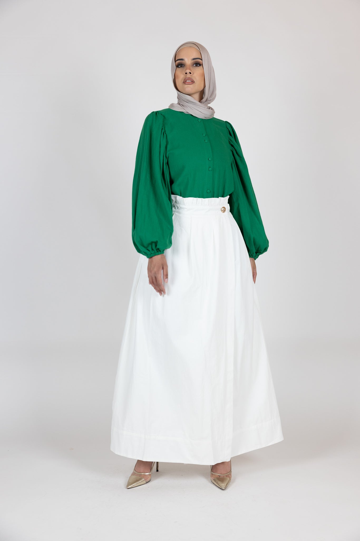 M7786White-skirt
