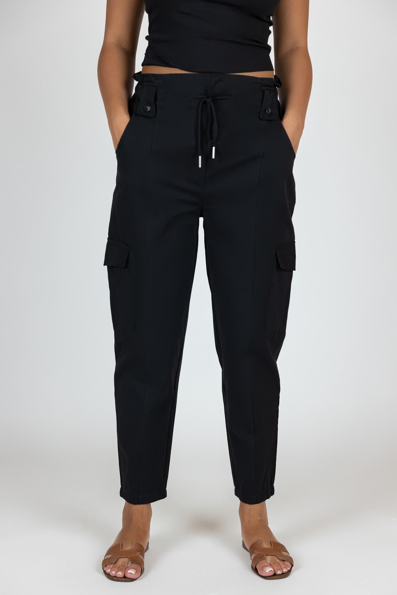 M8080Black-cargo-pants