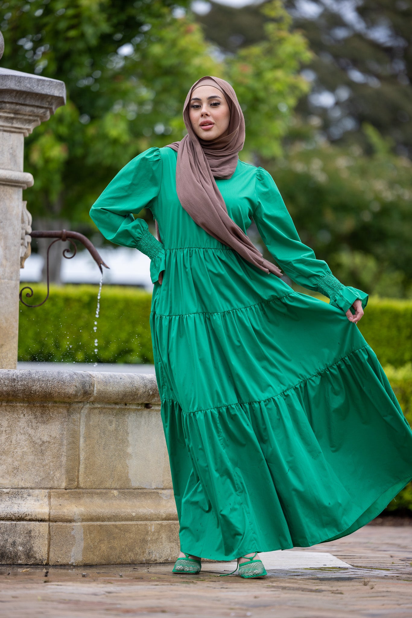 M8110Green-dress-abaya