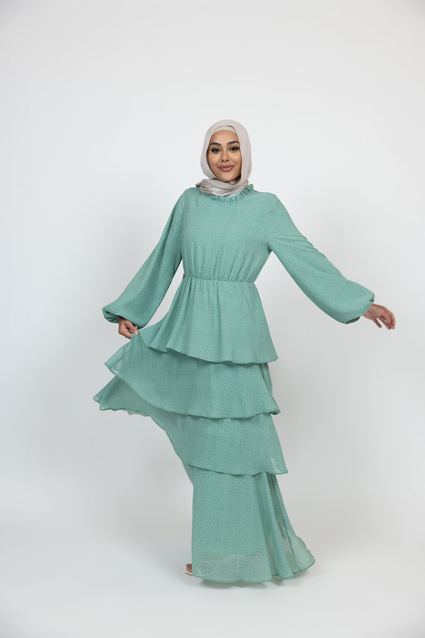 M8116Green-dress-abaya