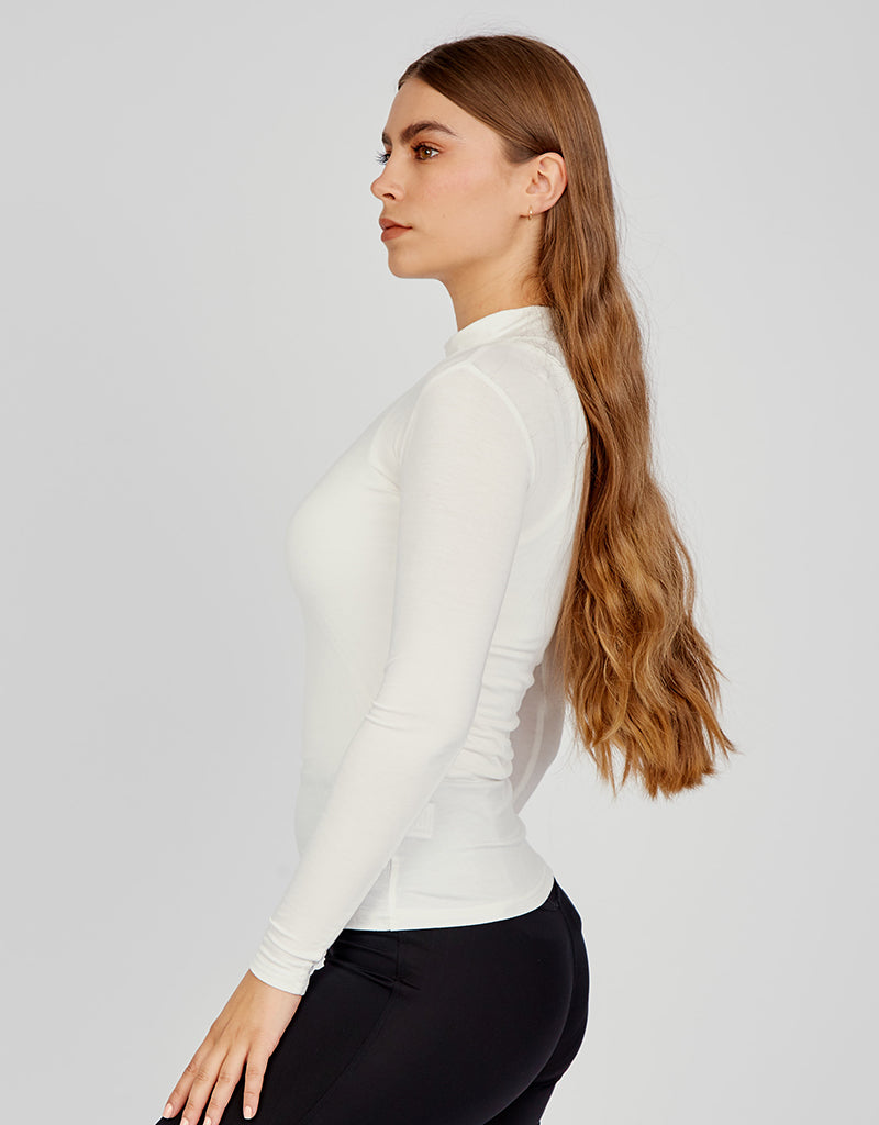 MDL00127OWhite-top-basics