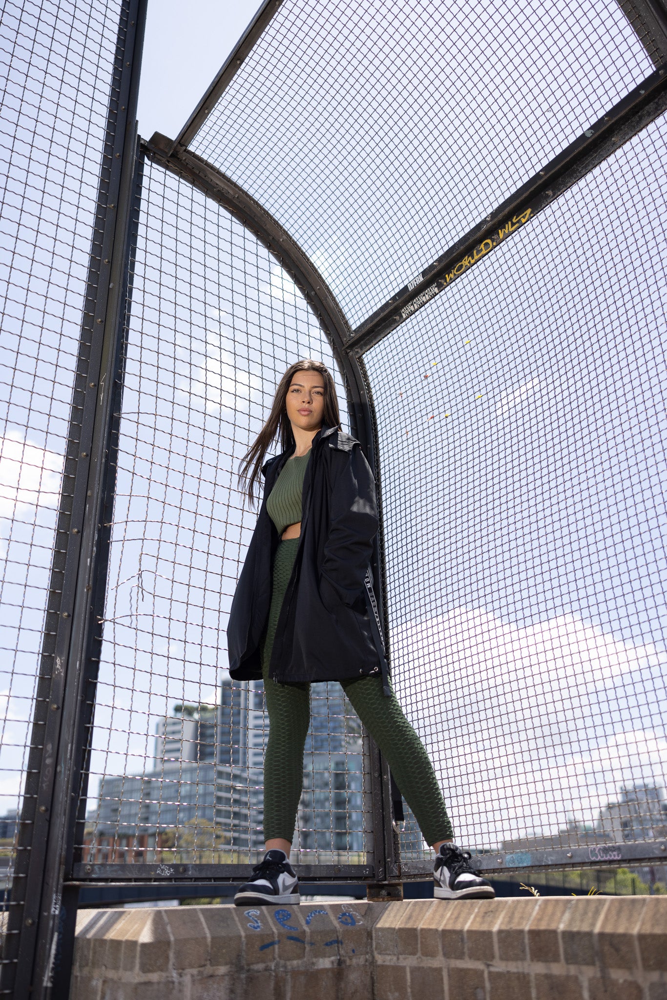 MR1042Black-jacket-sports