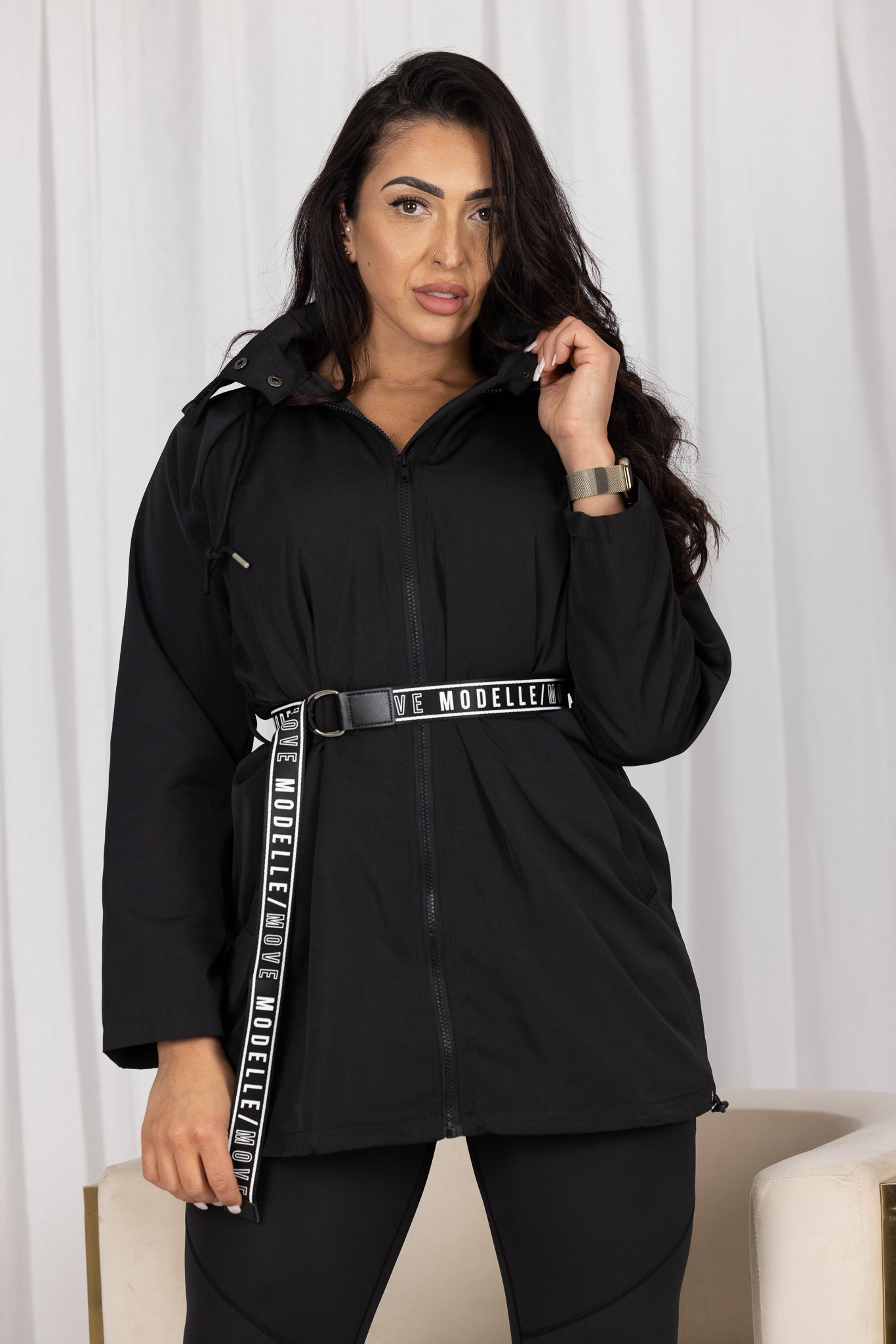 MR1042Black-jacket