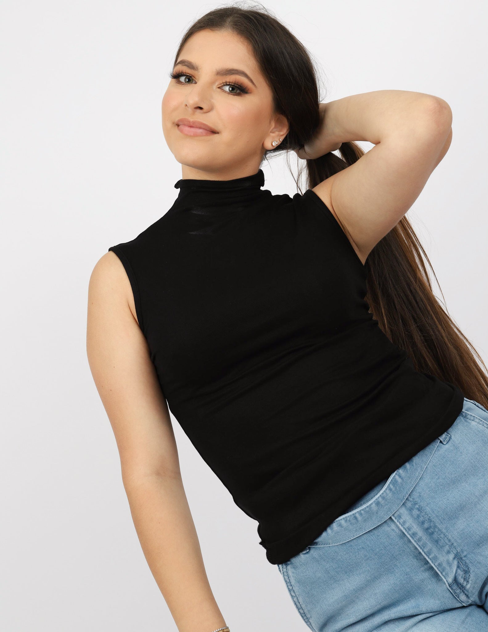 ST1049Black-top-basic