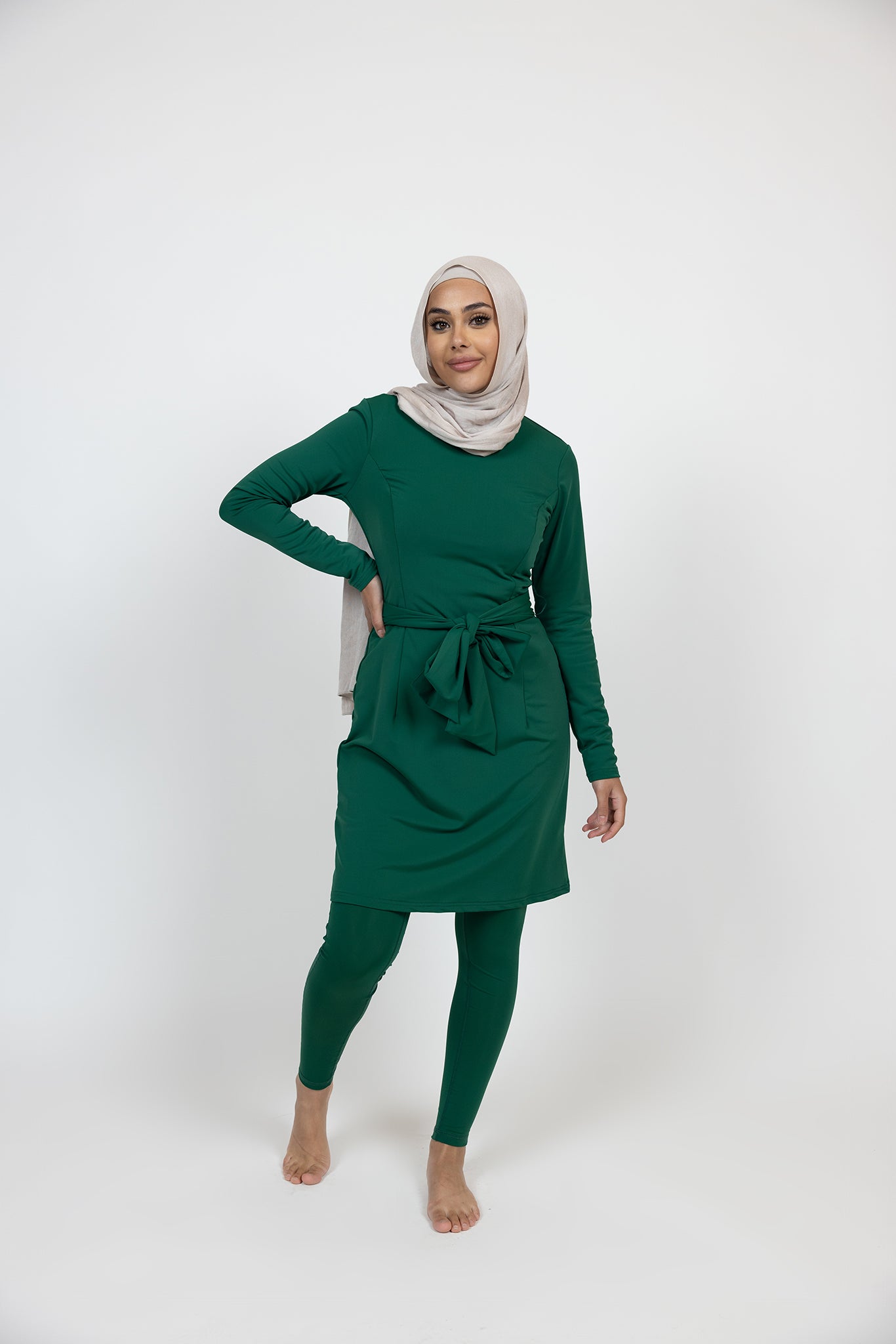 SW1005Emeraldgreen-swimsuit-top