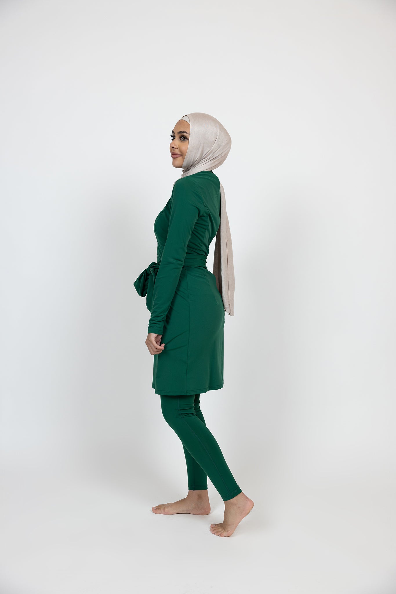 SW1005Emeraldgreen-swimsuit-top