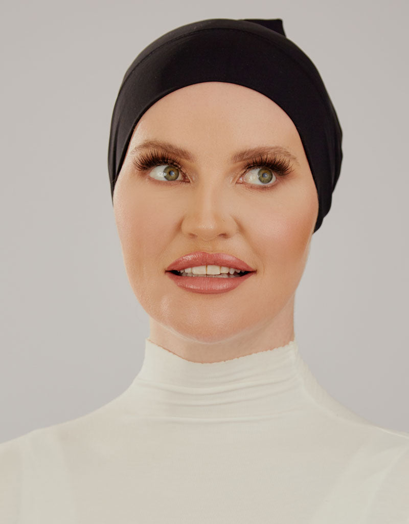 SW1006-black-cap-bond-swim