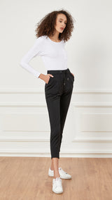 T00027-Black-Elastic-Sports-Wear