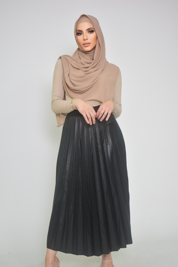 TQ9200-BLK-skirt