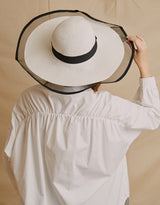 a2007White-hat-accessories