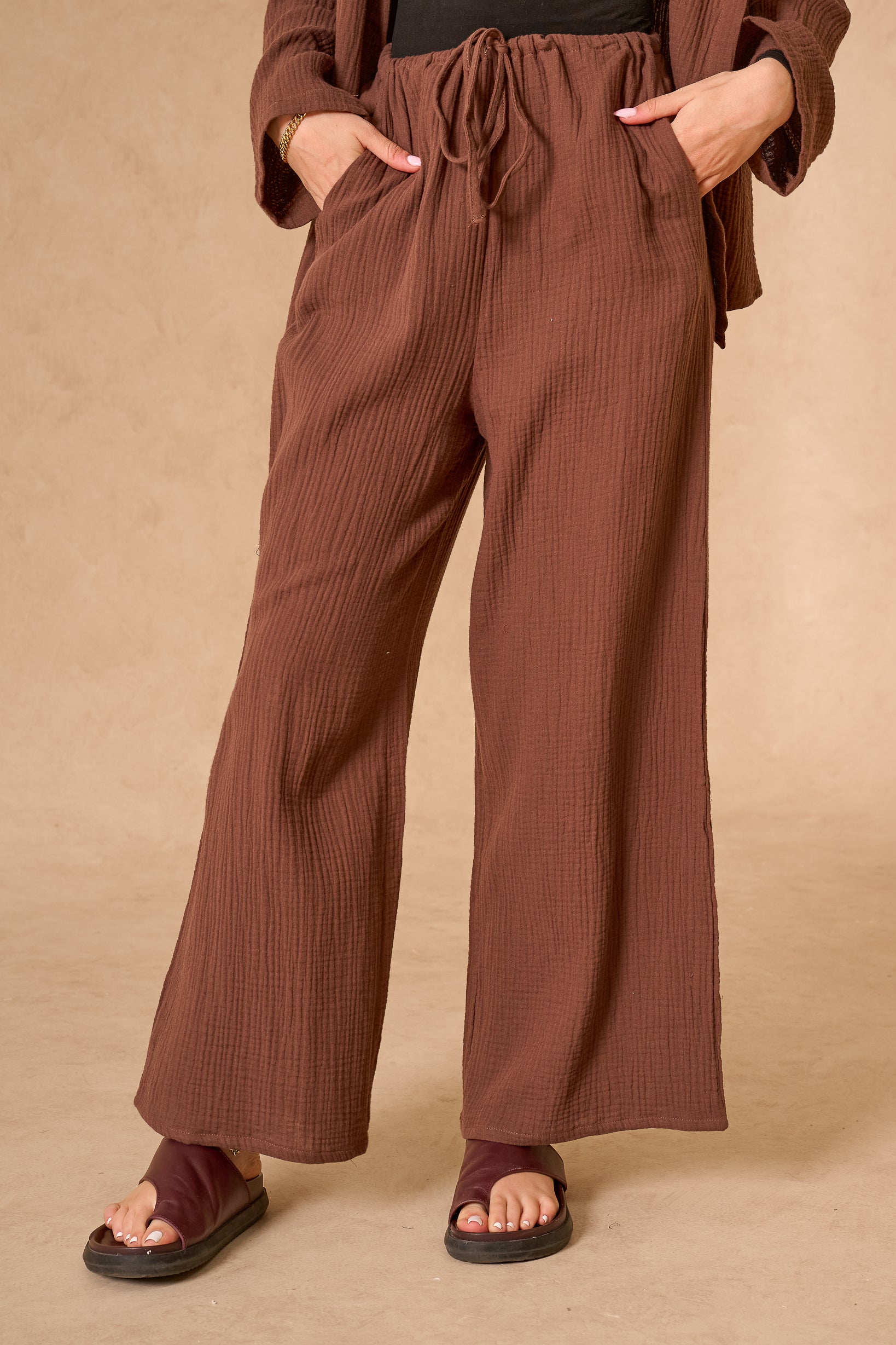 01250356-2-CHO-pants