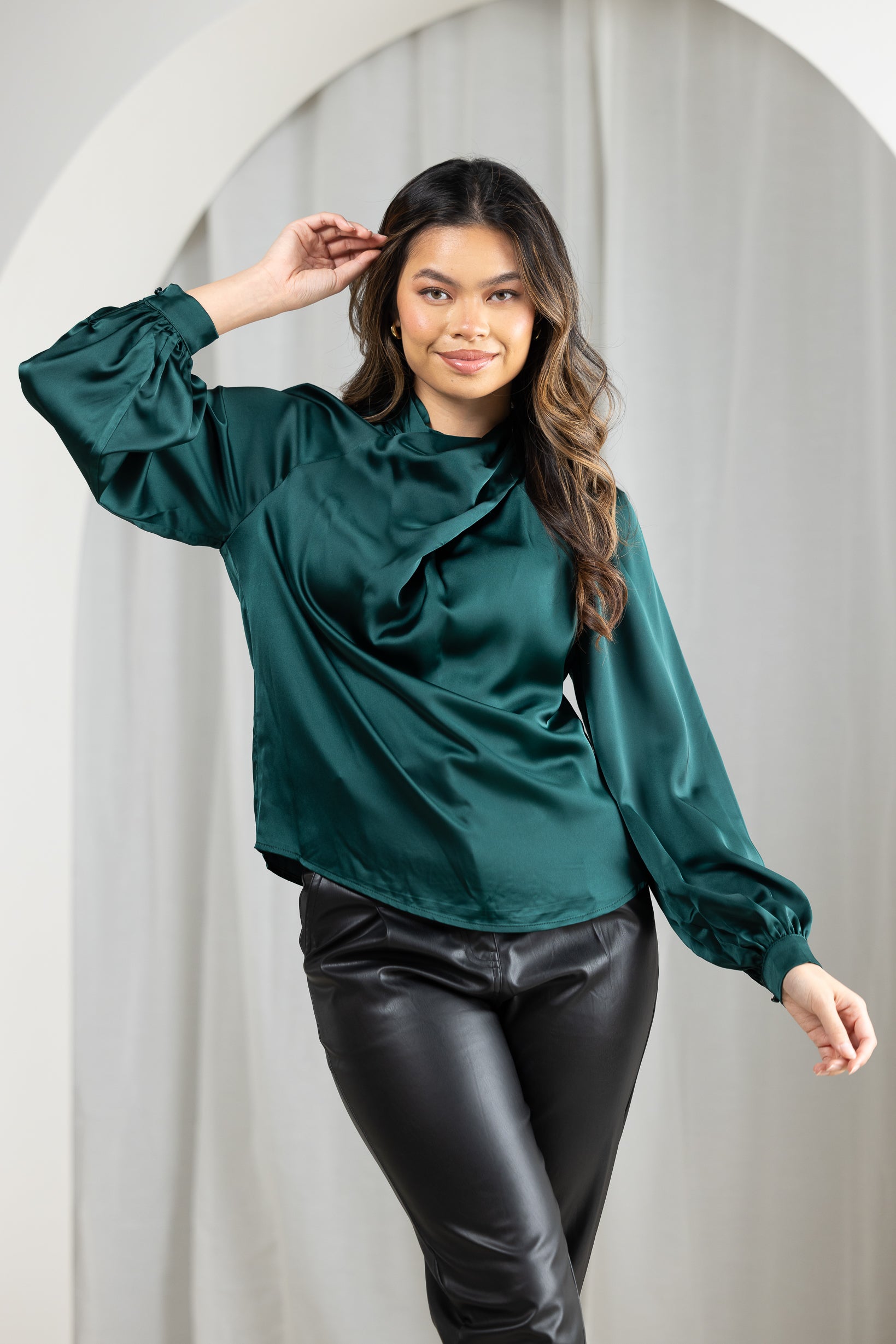 121880B-GRN-blouse