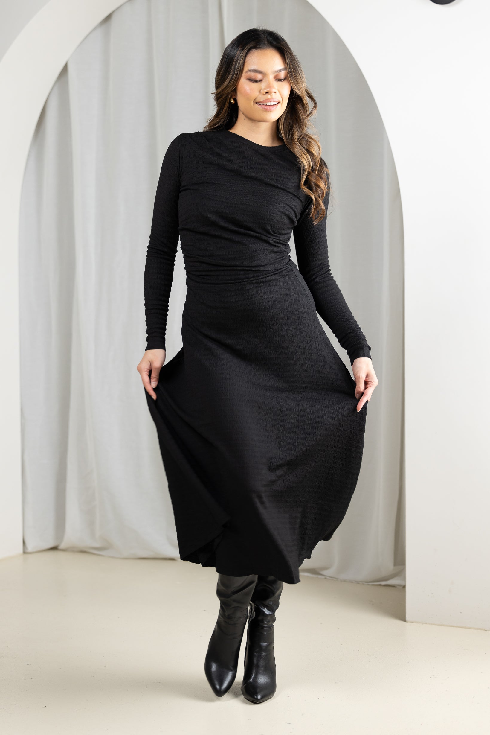 133548A-BLK-midi-dress