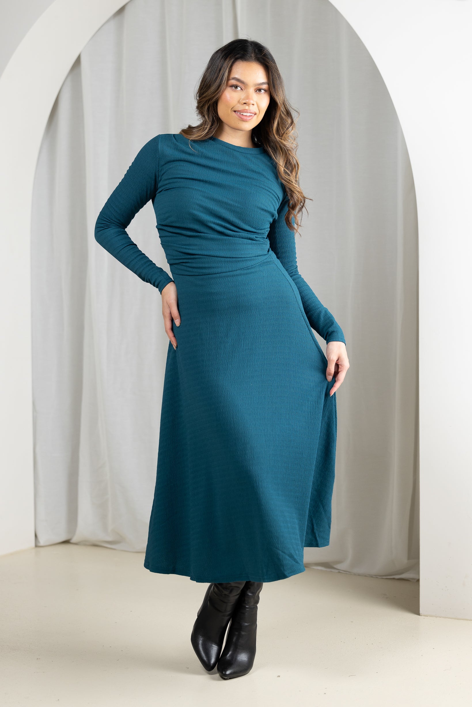 133548A-GRN-midi-dress