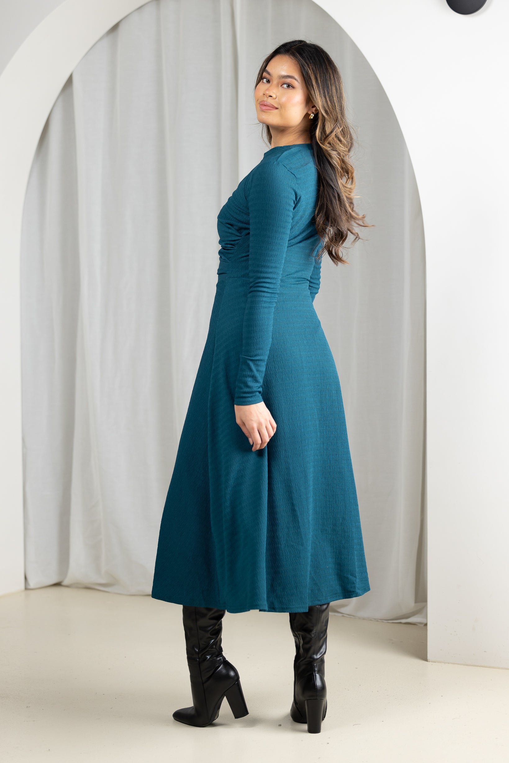 133548A-GRN-midi-dress