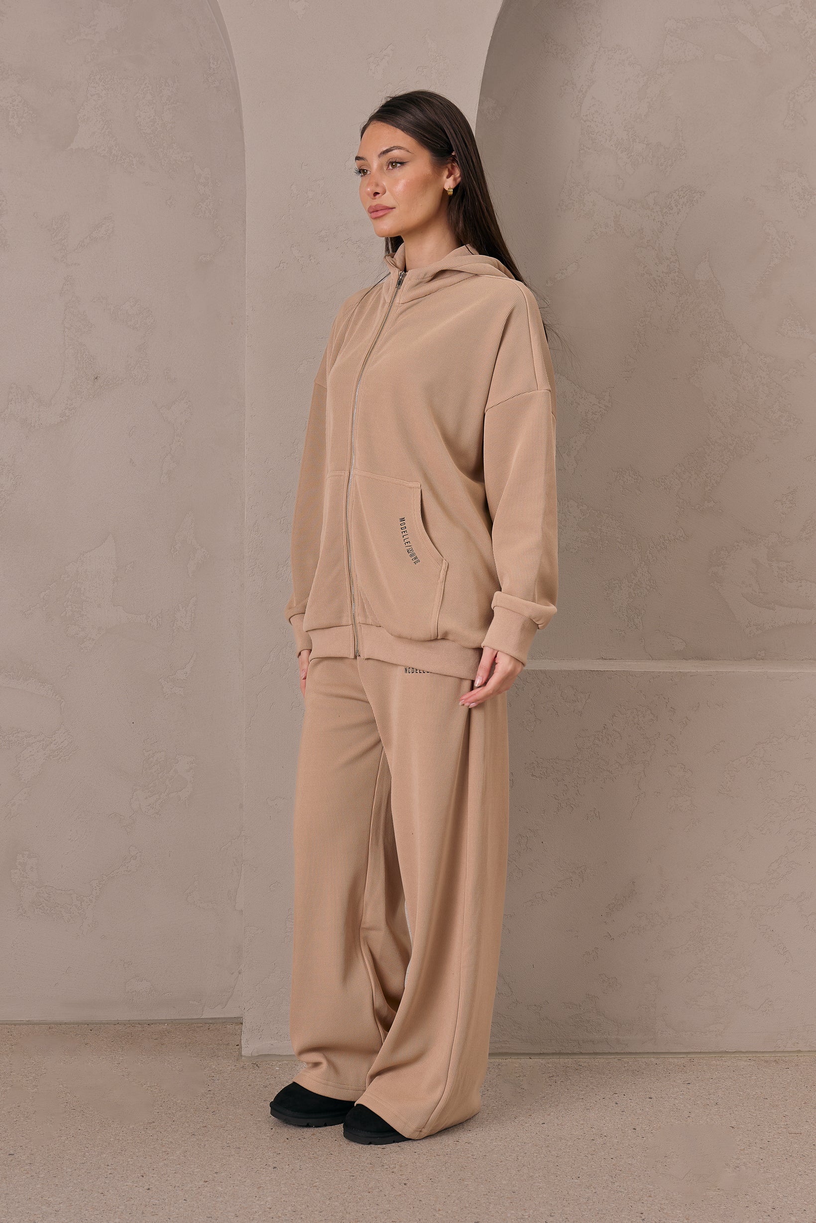 Modelle/Move Alma Lounge Jacket