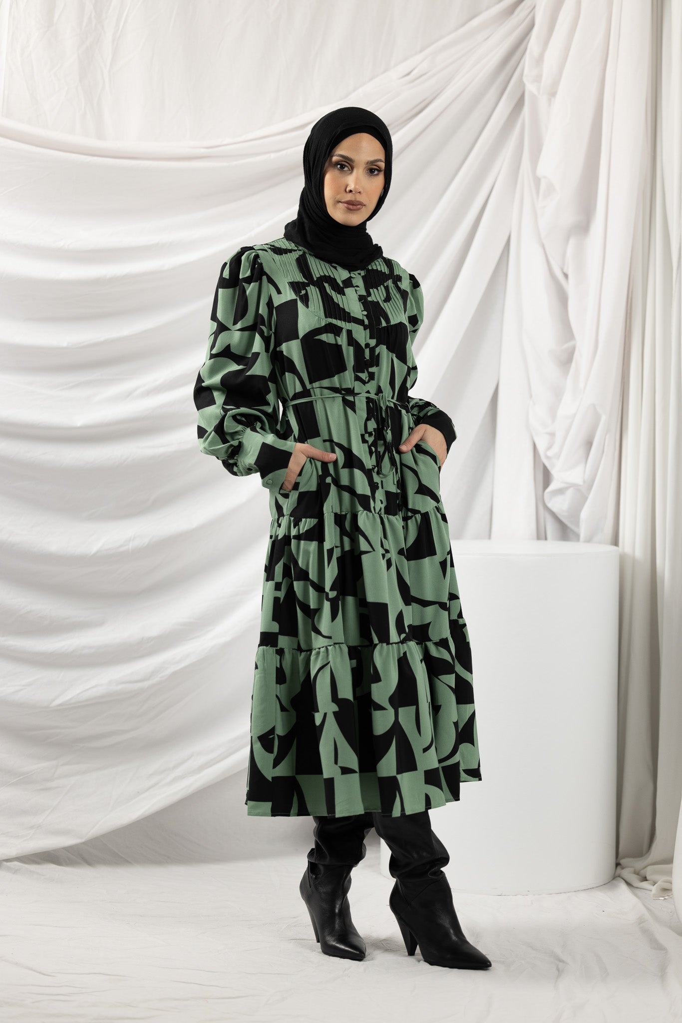 30230054-1-GRN-dress-abaya