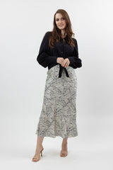 30230306-1-B_W-maxi-skirt