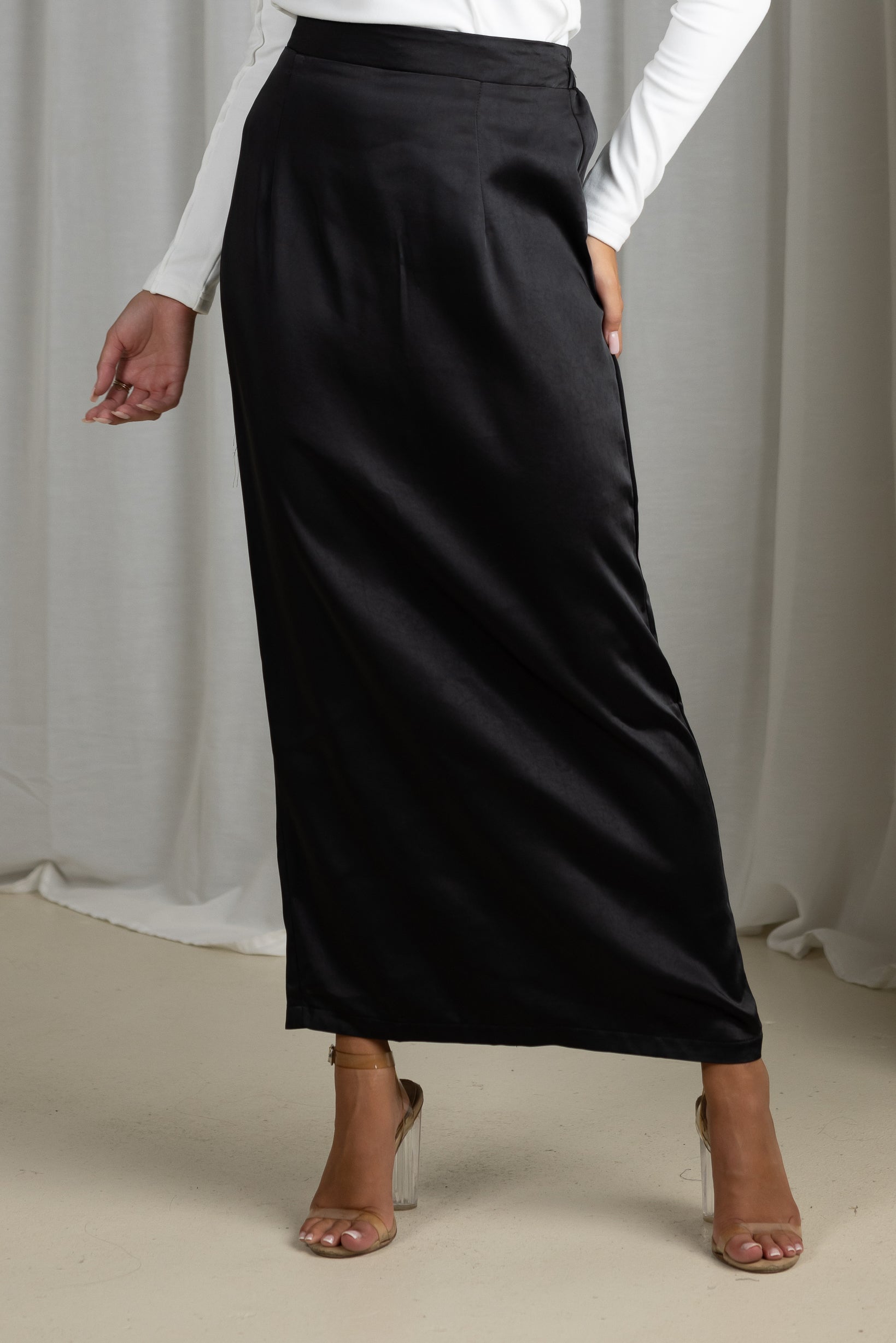 33751-BLK-skirt