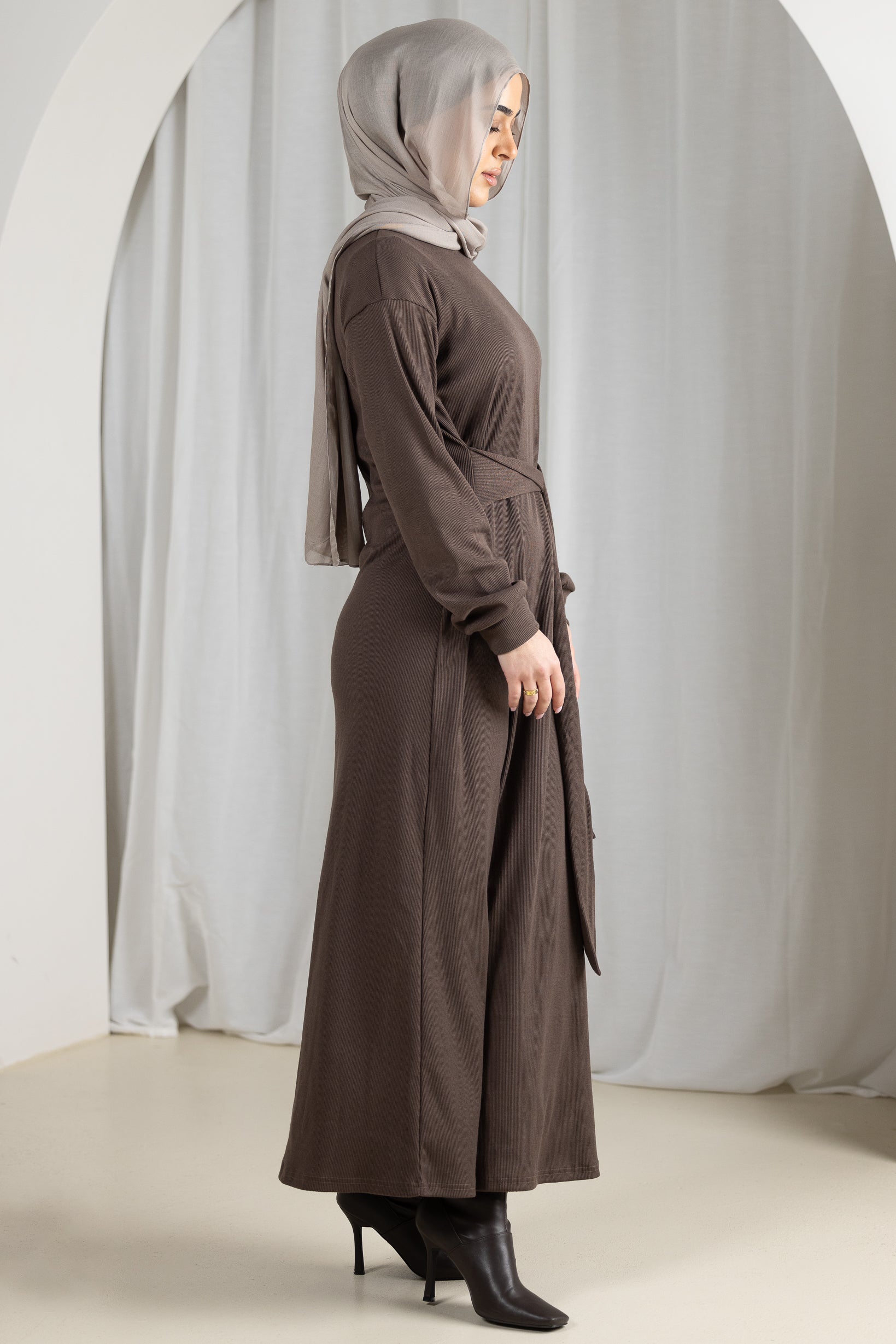 60928-BRN-dress-abaya