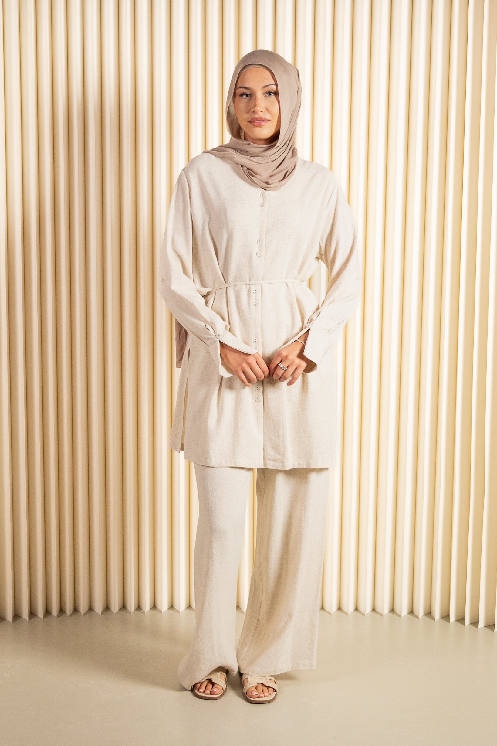 Leyah Linen Set