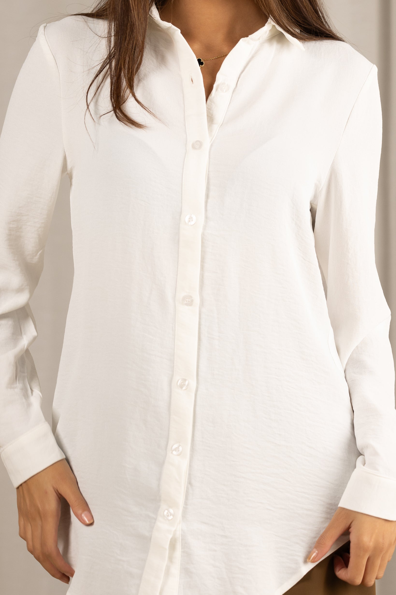 7681-White-shirt