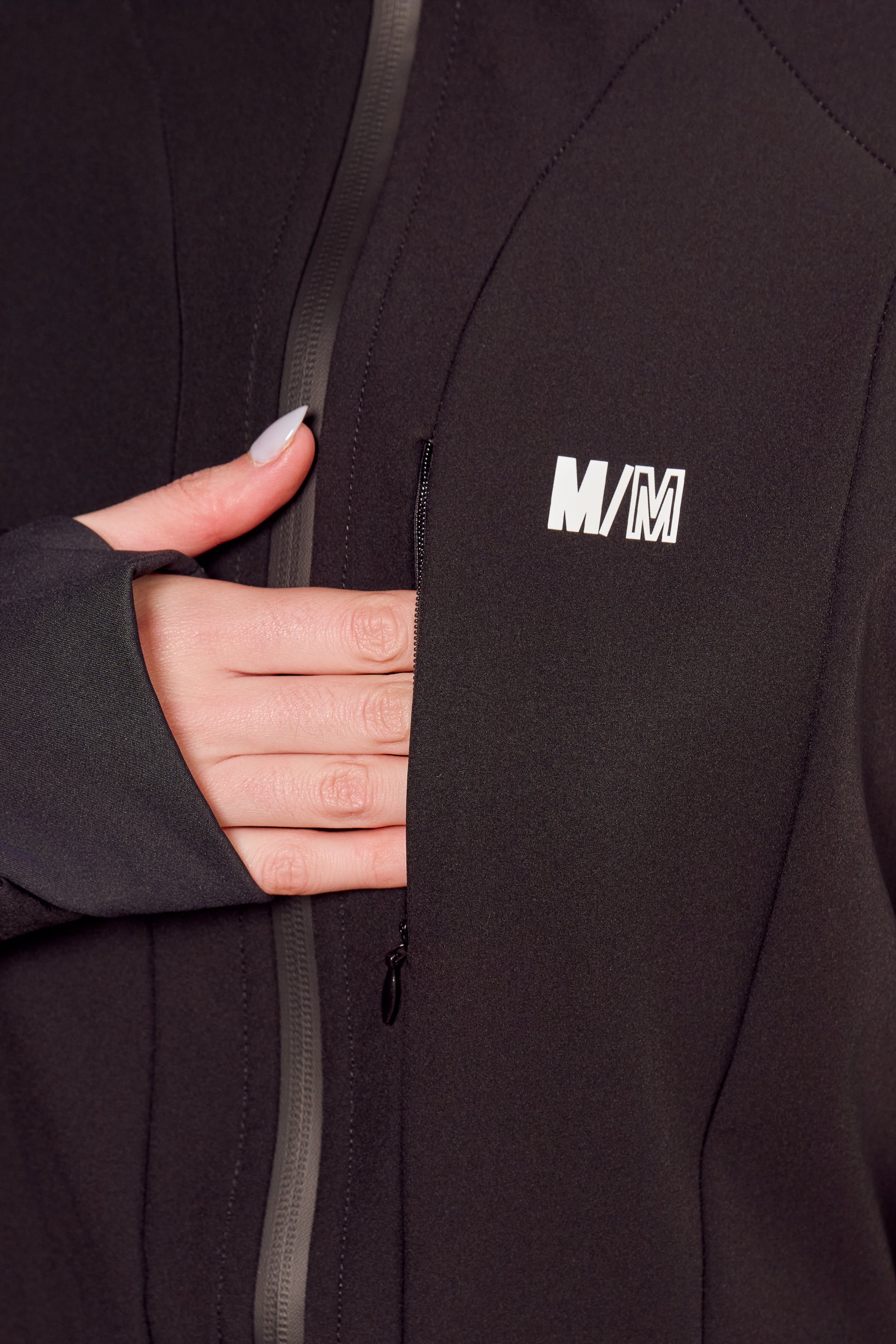 Modelle/Move Contour Zip Jacket