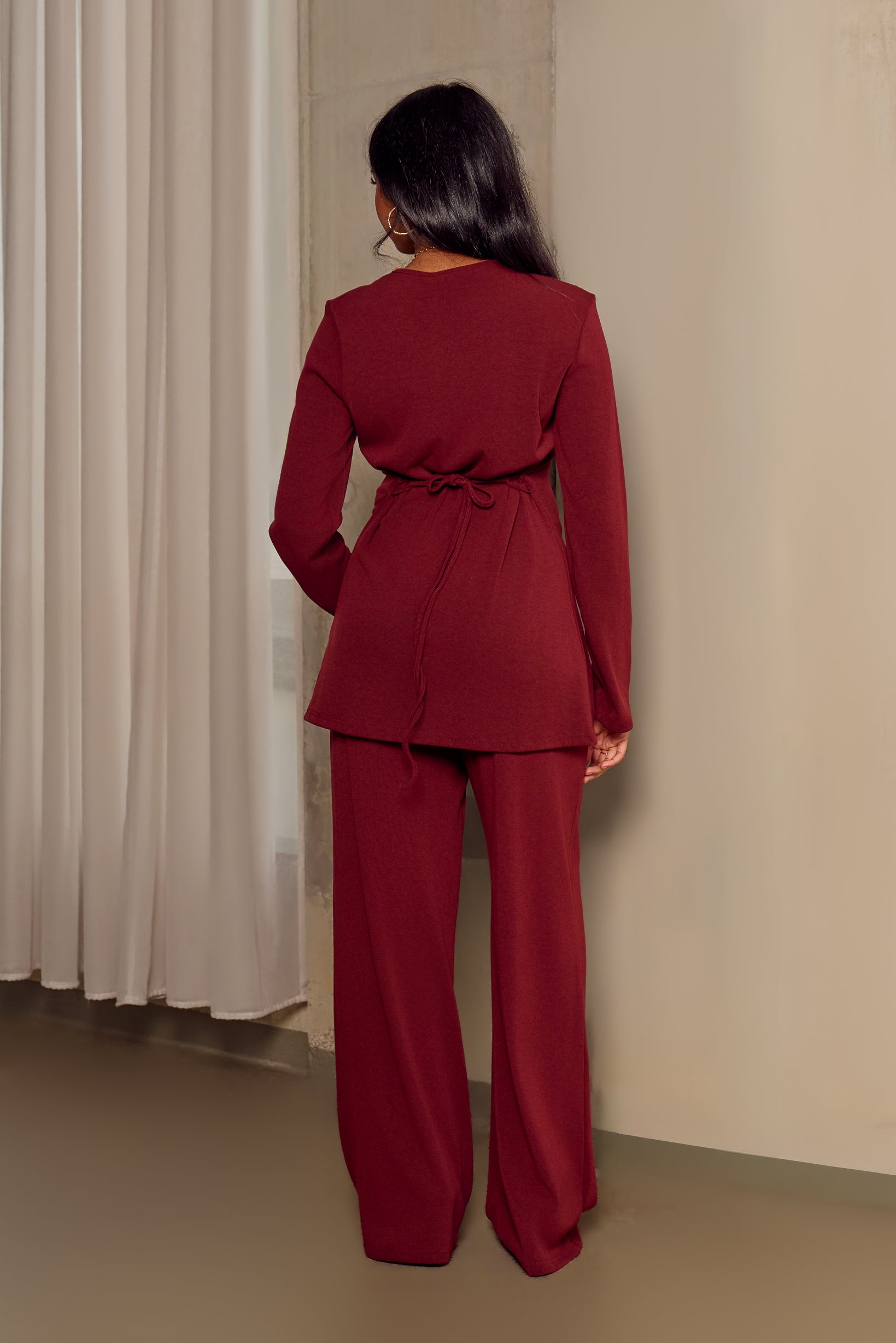 Ivara Lounge Set