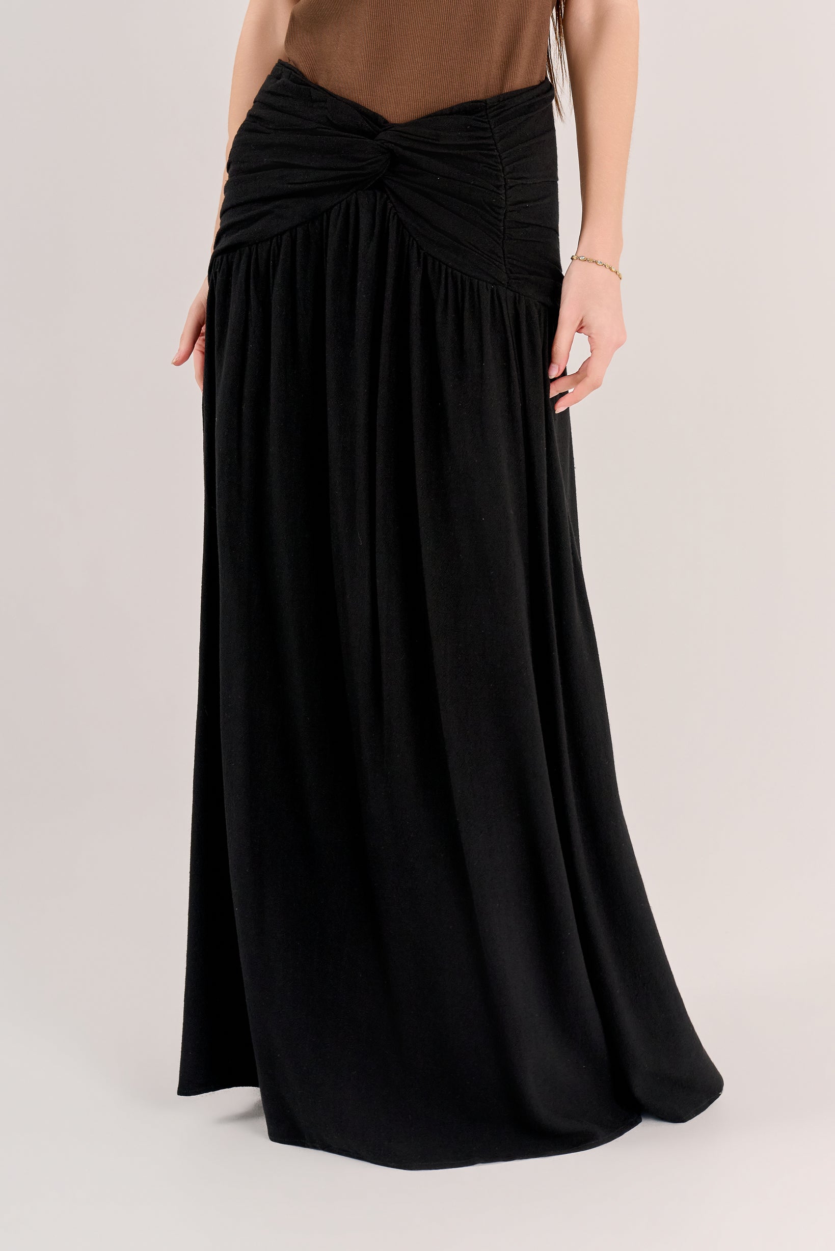 Evienne Skirt