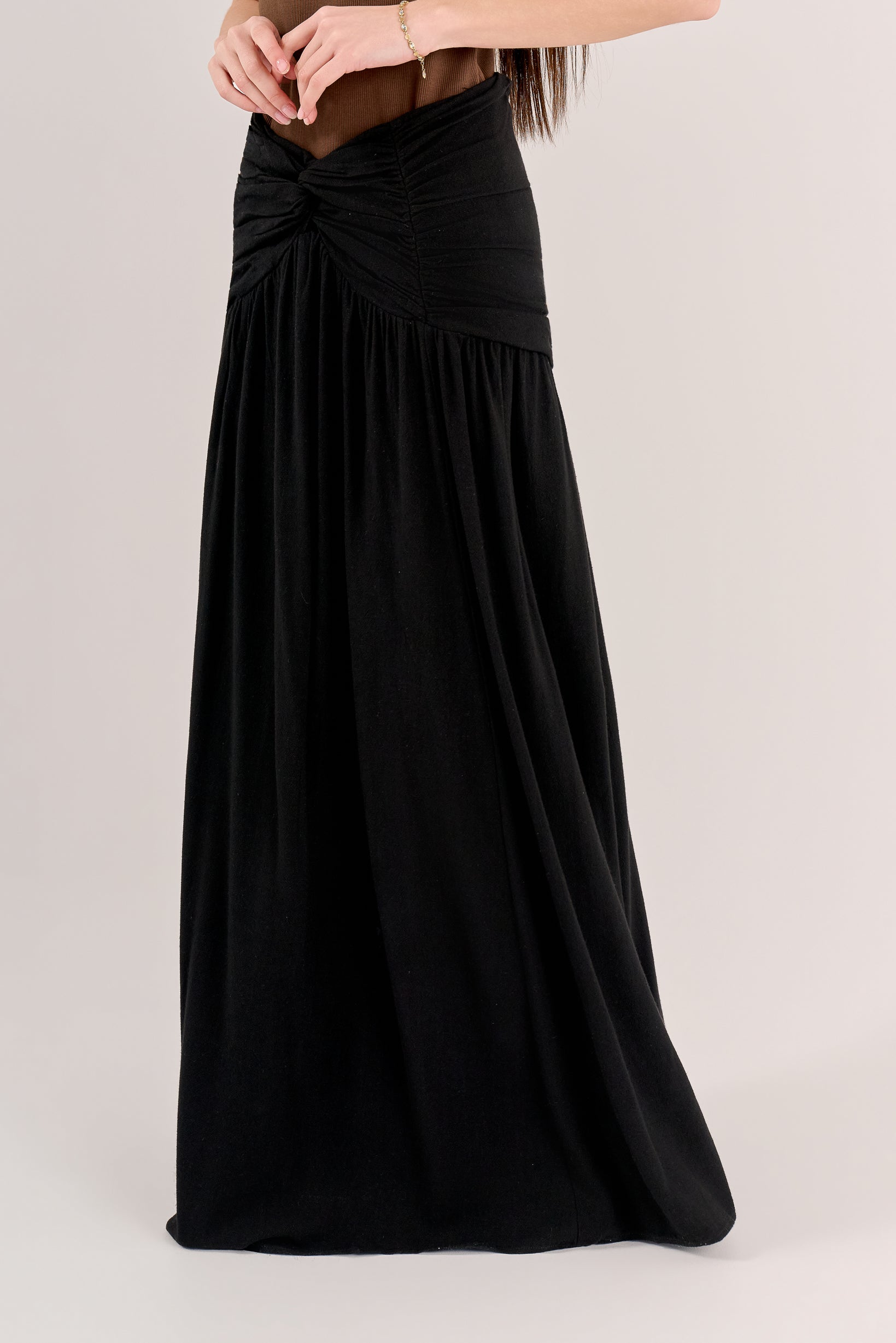 Evienne Skirt