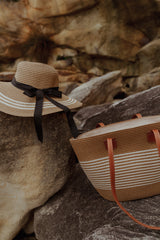 Ensemble sac fourre-tout et chapeau de plage