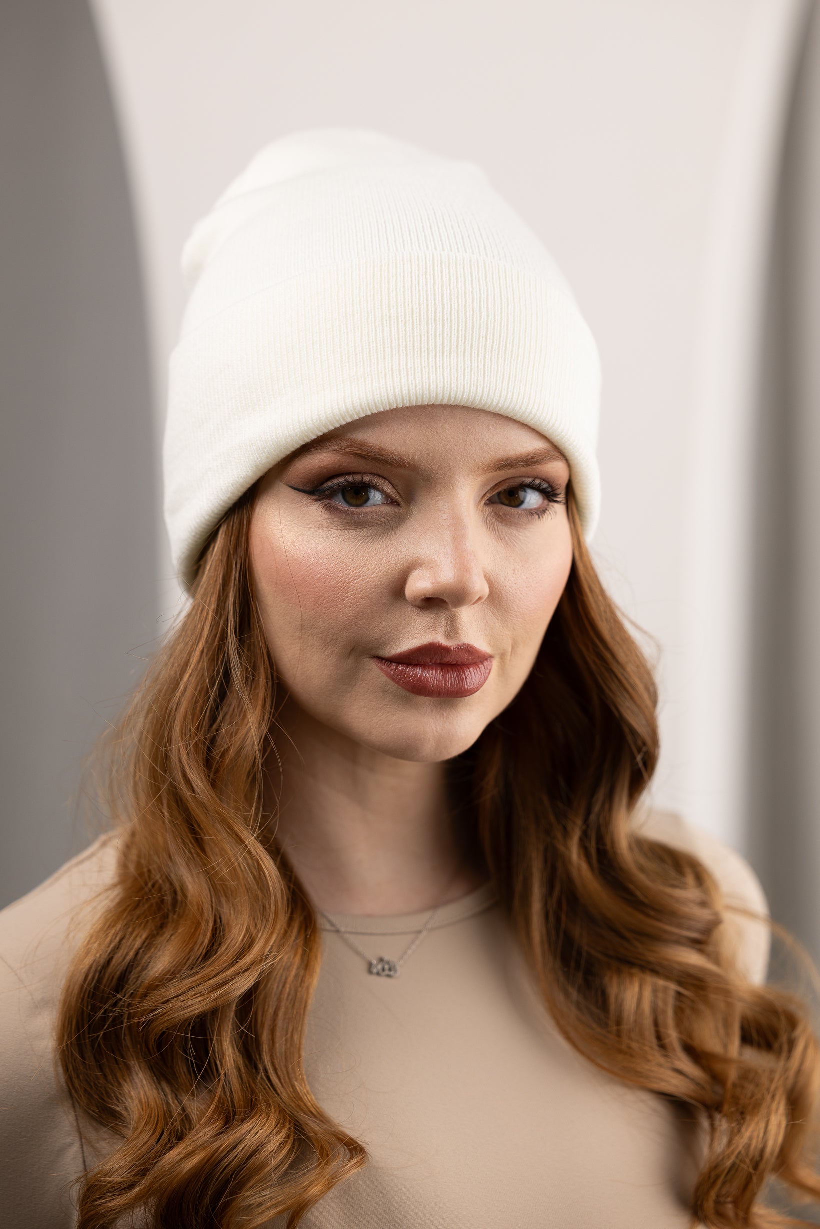 BEA001-White-beanie-hat