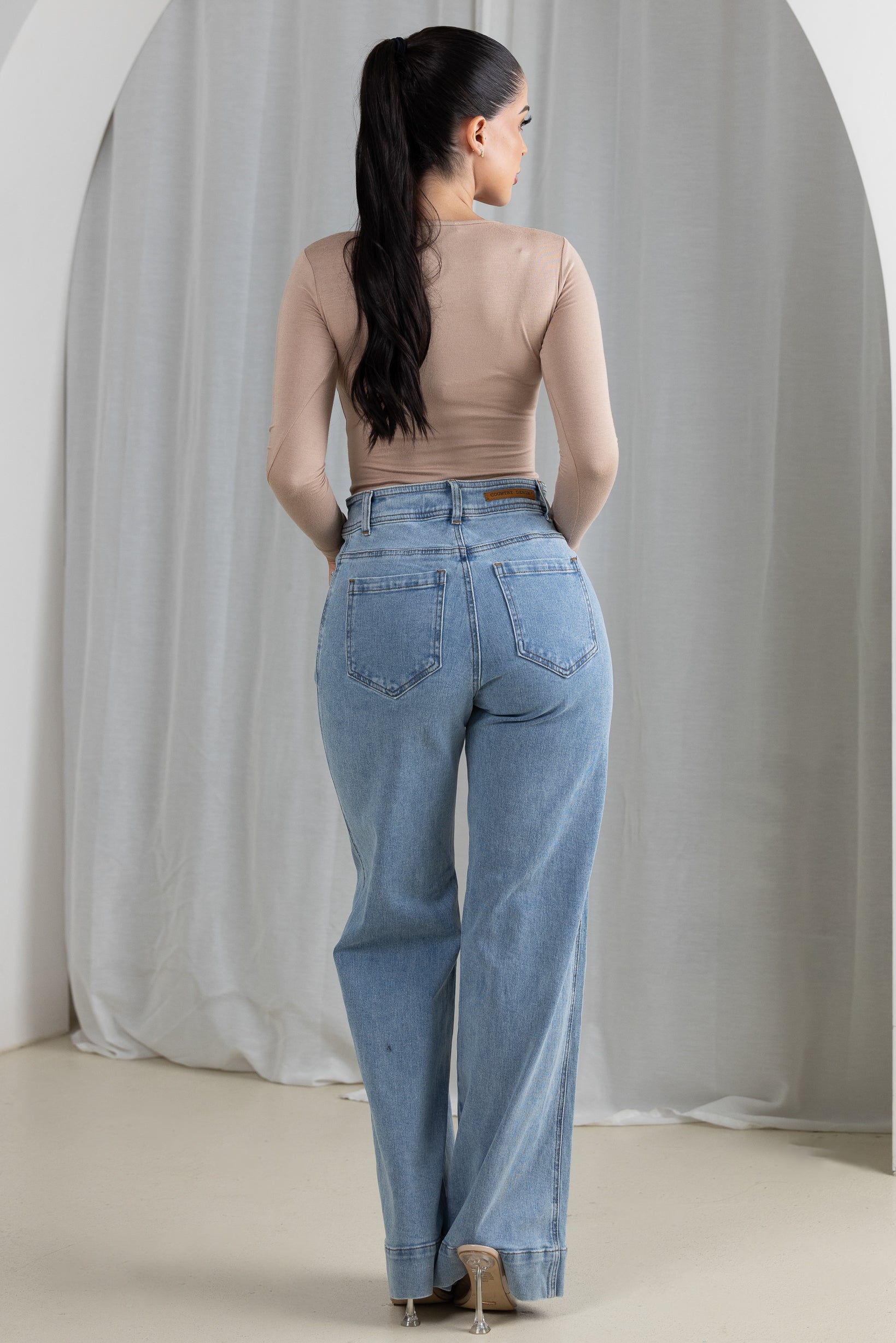 Lora Front Pocket Straight Jeans