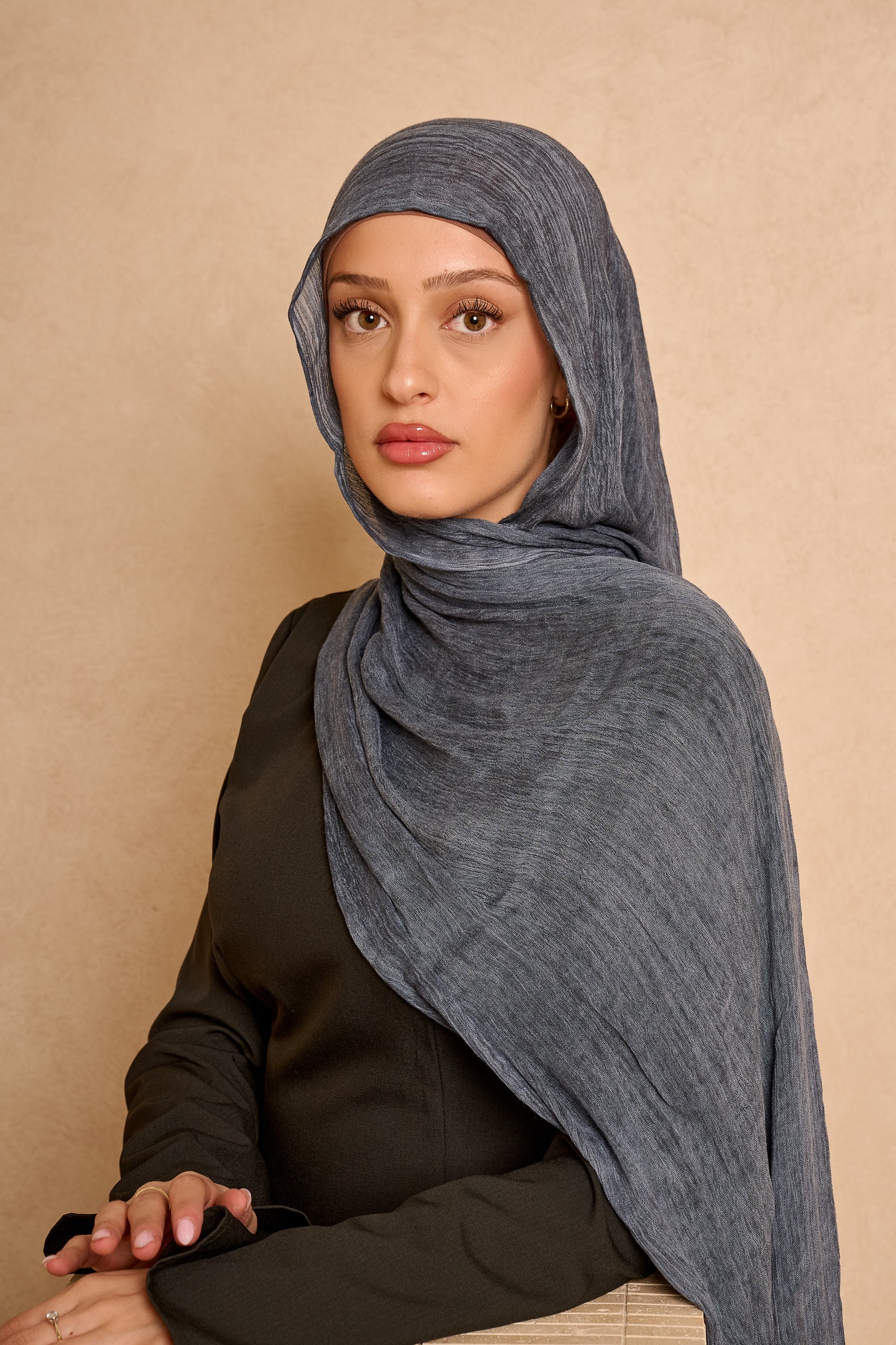 CMS001-NVY-shawl-hijab