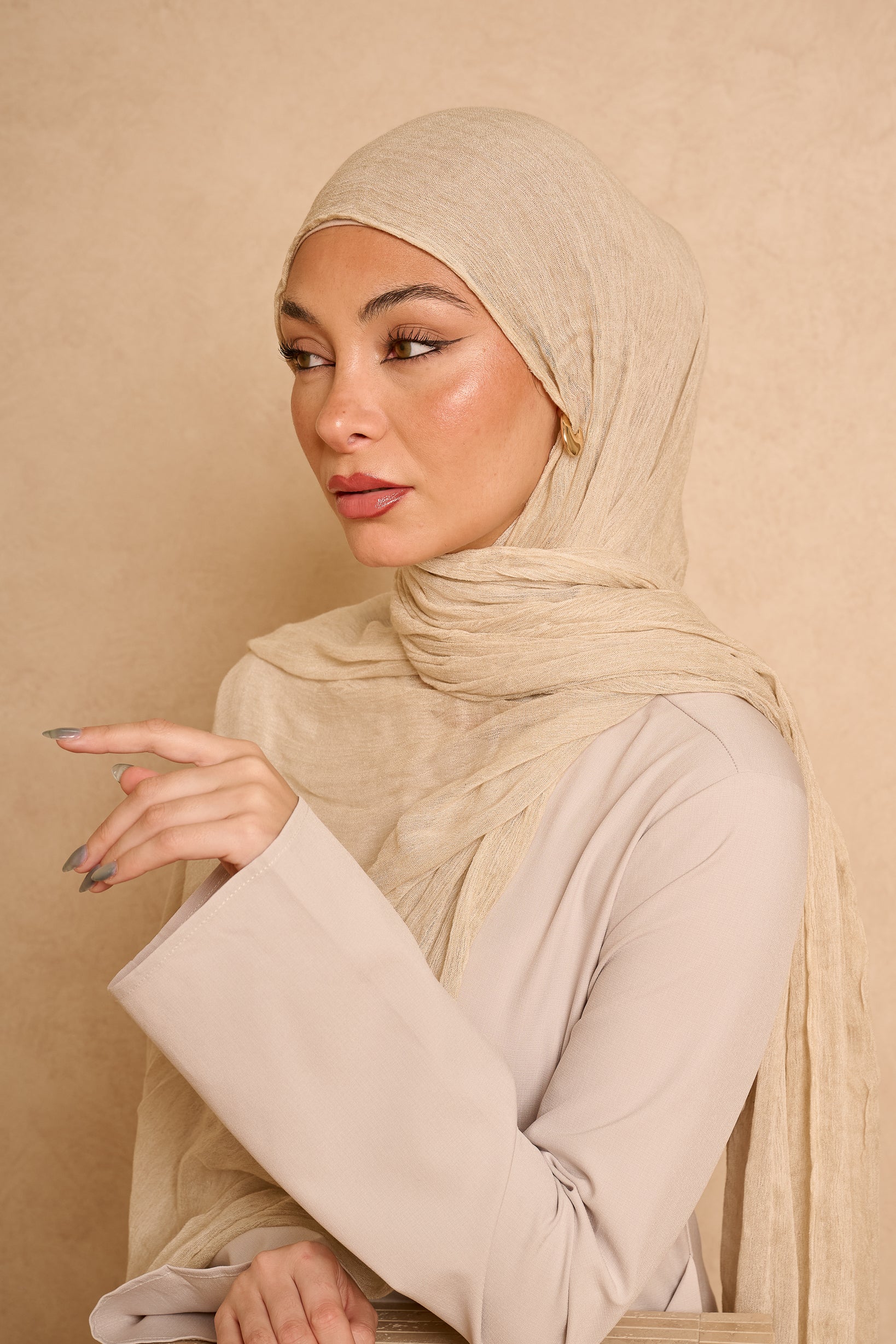 CMS001-OAT-shawl-hijab