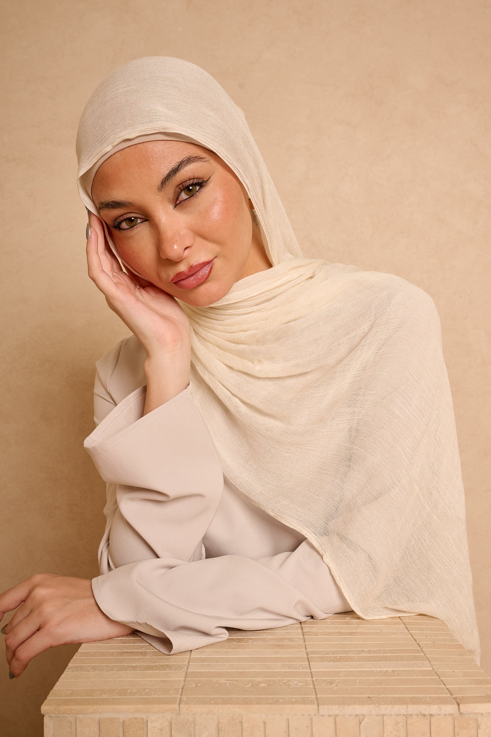 CMS001-OFW-shawl-hijab