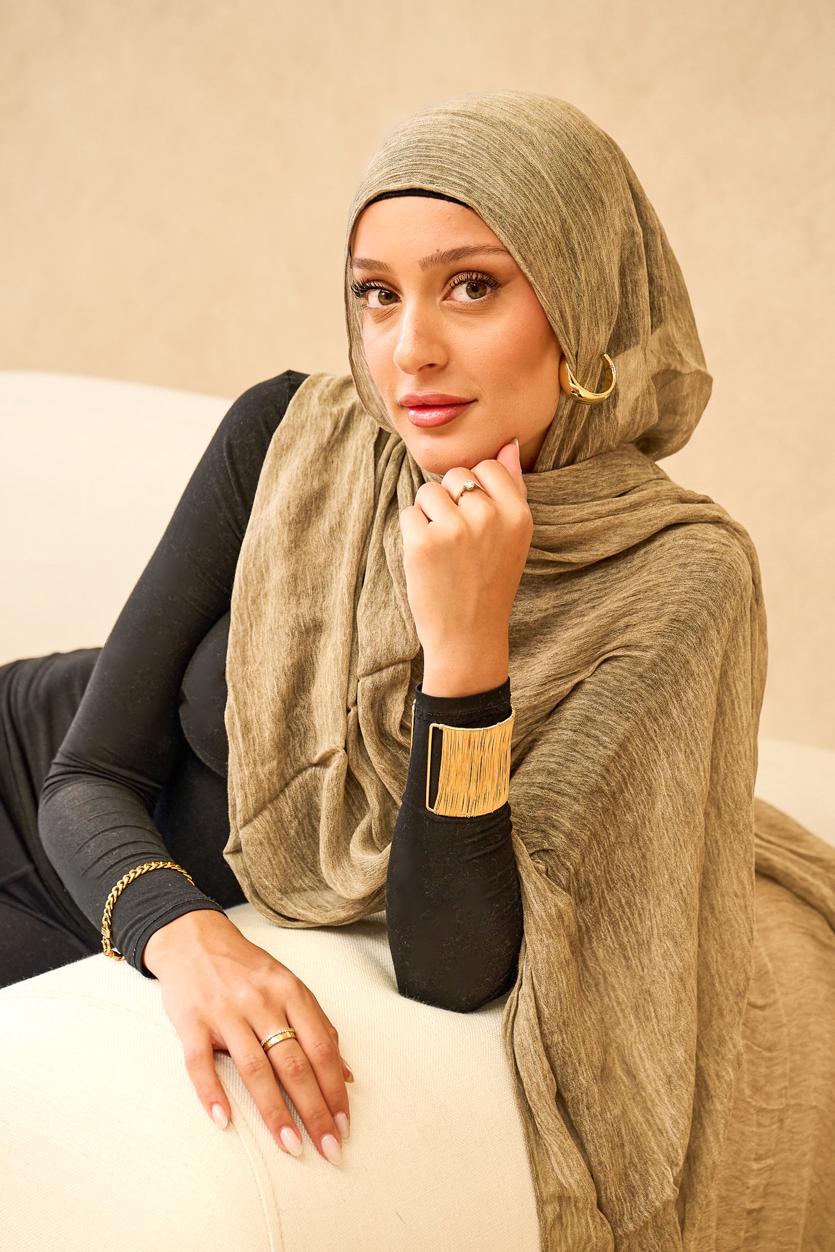 CMS001-TAU-shawl-hijab