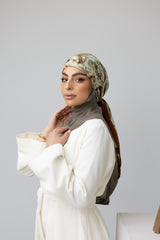 CSS001-2-crinkled-square-hijab