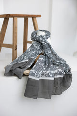 CSS003-1-printed-shawl-scarf