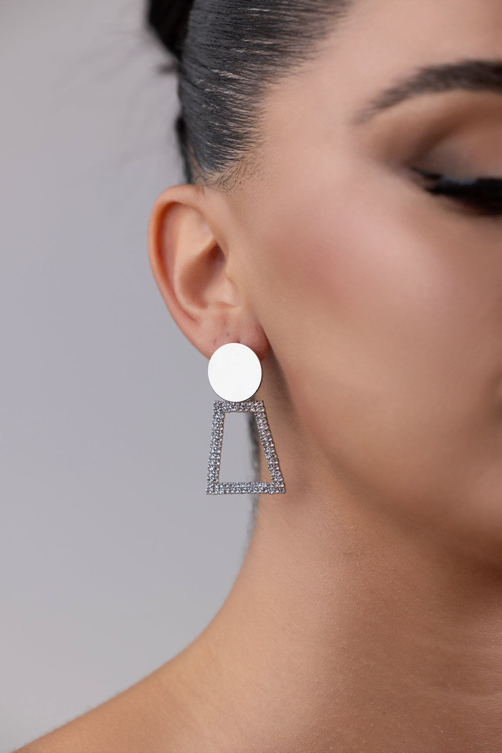 EAR001-SIL-earrings-accessories