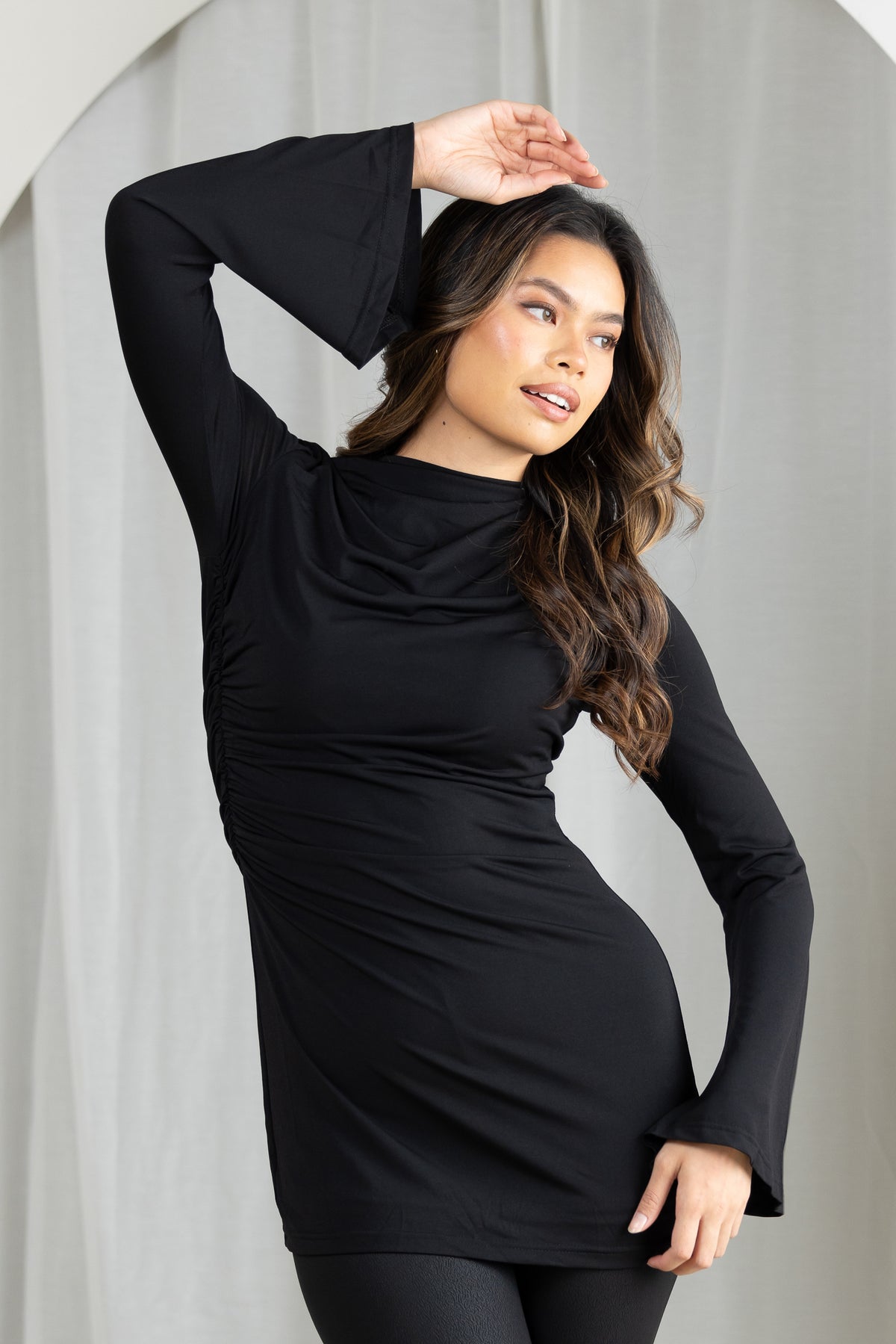 Riyah Detailed Top - Tops for Women Online - Modelle