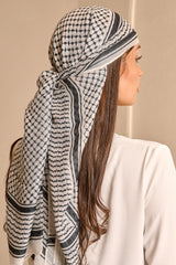 KF0710-8-WHI-modal-shawl