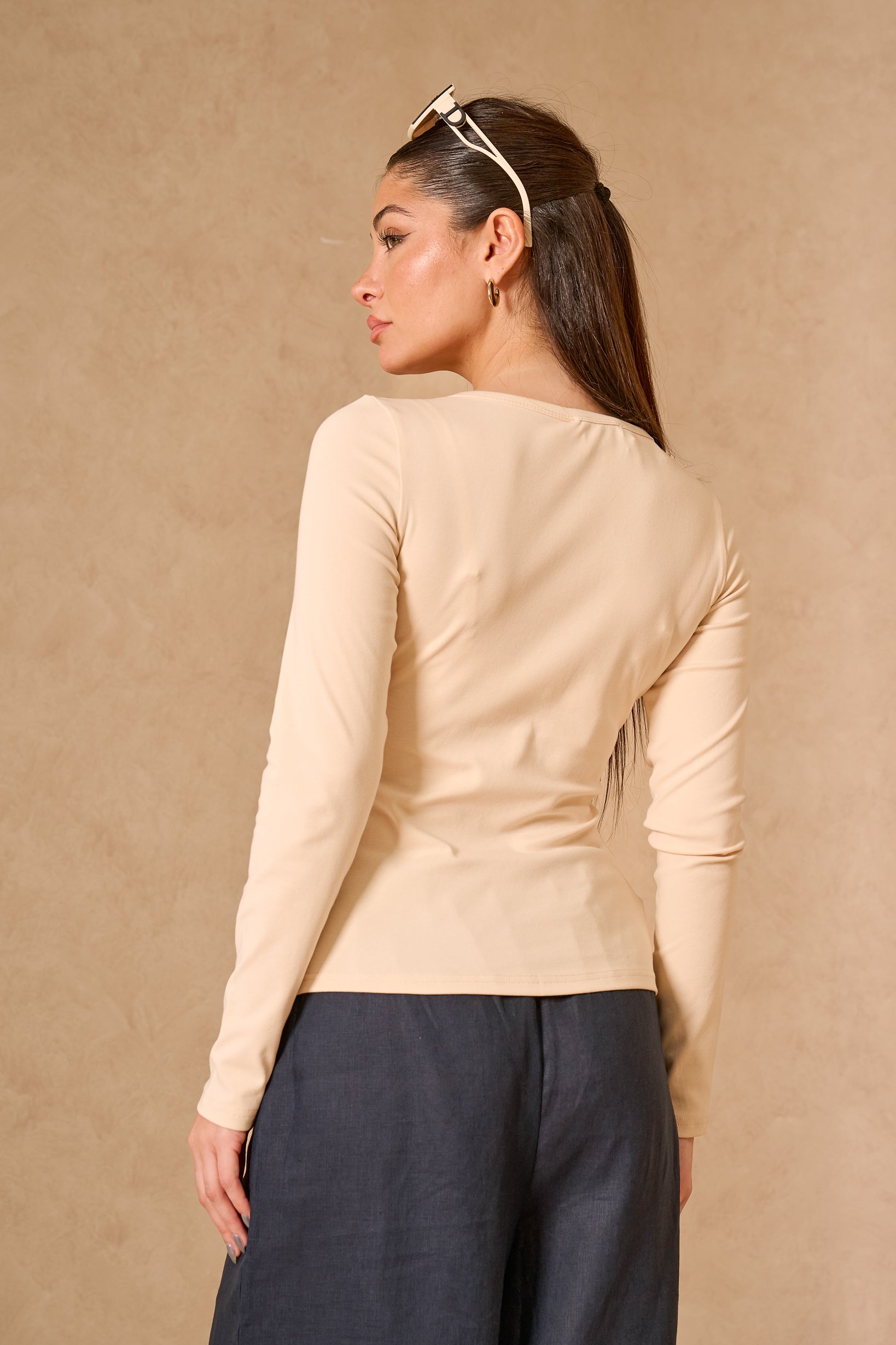 LPE669-CRM-blouse-top