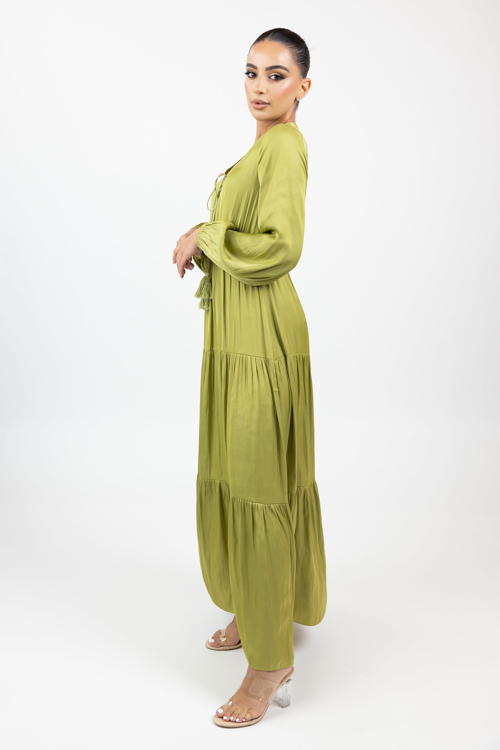 M7309Linegreen-abaya-dress