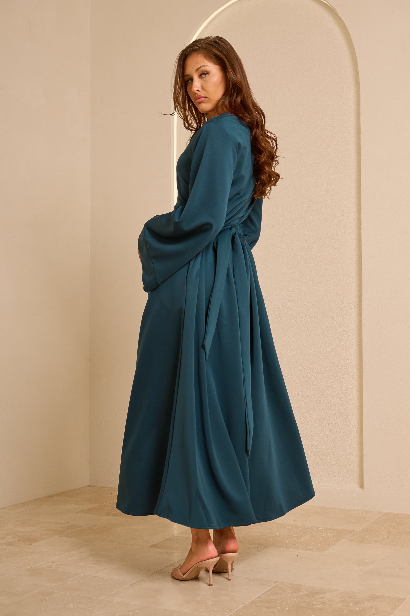 M7635-1-TUR-abaya