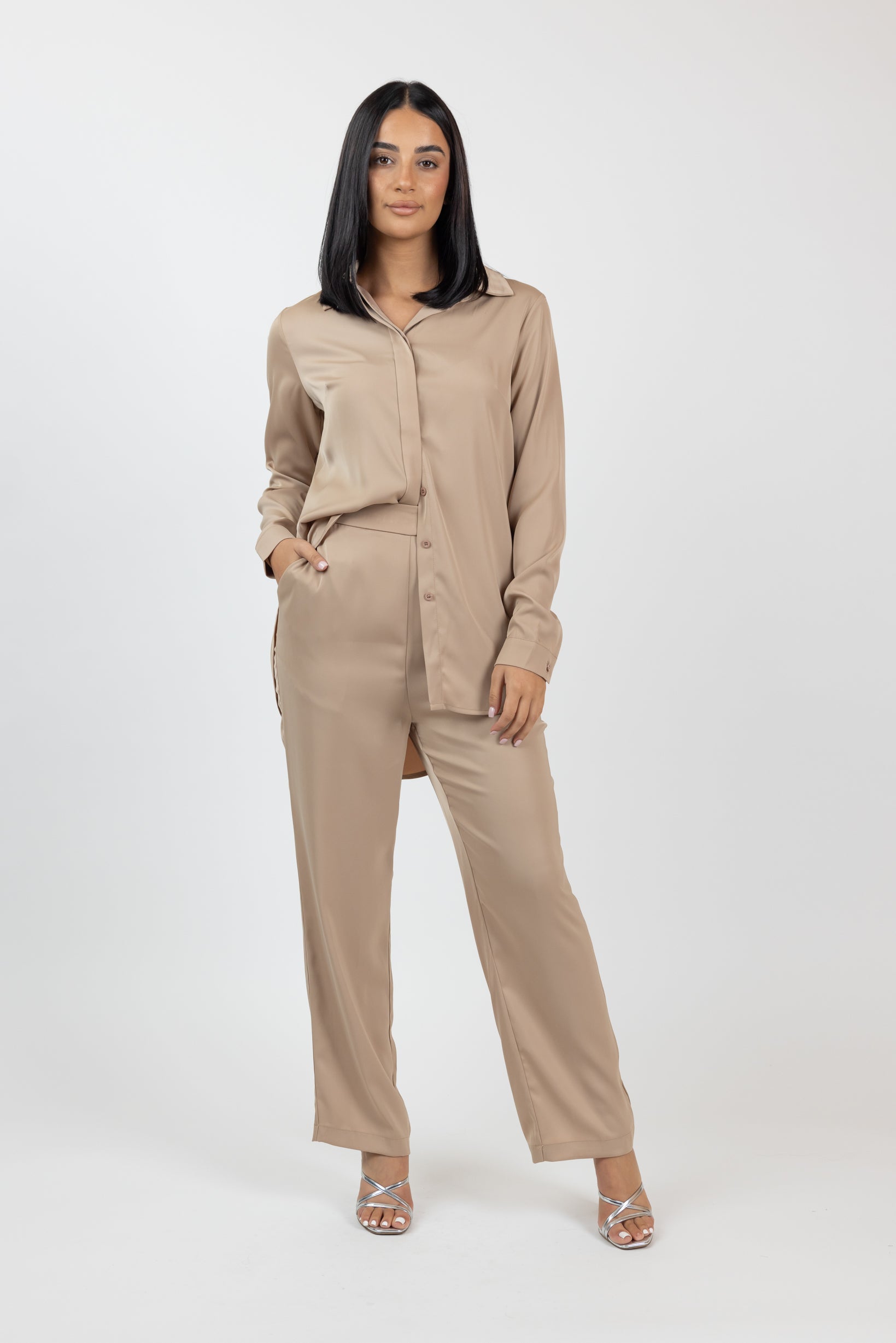 M8095ANDM8096-Nude-shirt-pant-set