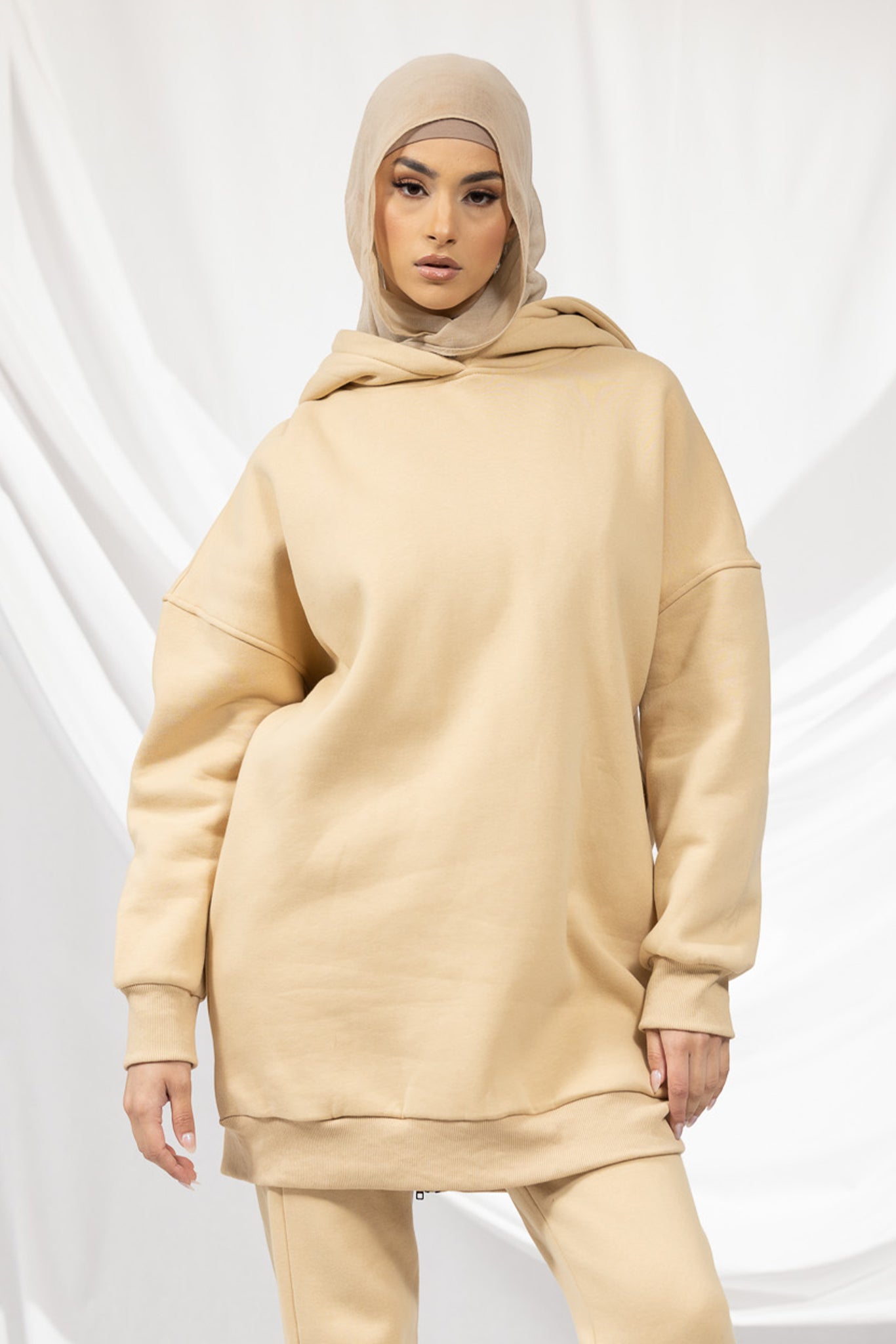 M8170Beige-track-jumper