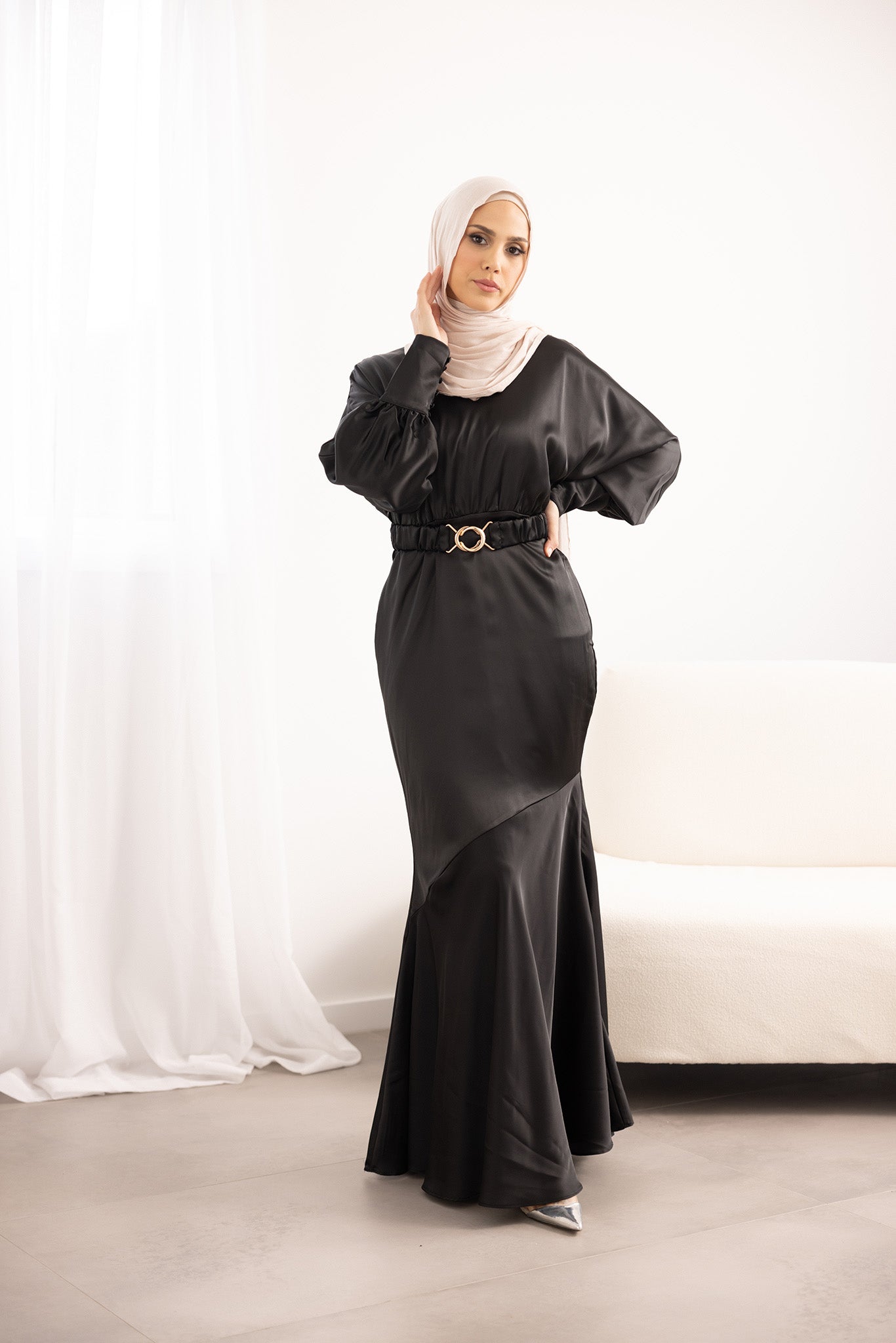M8233-BLK-dress-abaya-satin